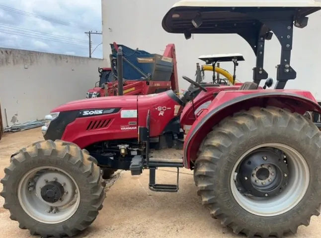 Trator Ynamar solis 90 com Redutor e reversos 650 horas ano 2022