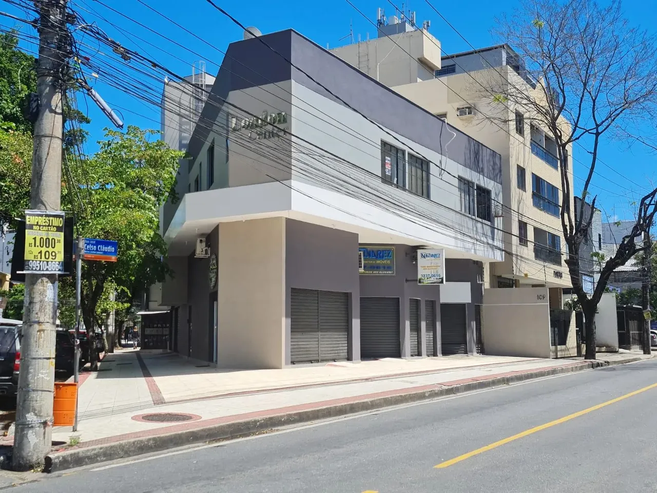 Sala Comercial para venda com 23 metros quadrados em Jardim Camburi - Vitória - ES.