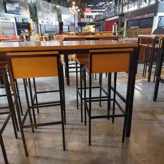  RESTAURANTE EM CENTRO GASTRONÔMICO COD PT1218/E