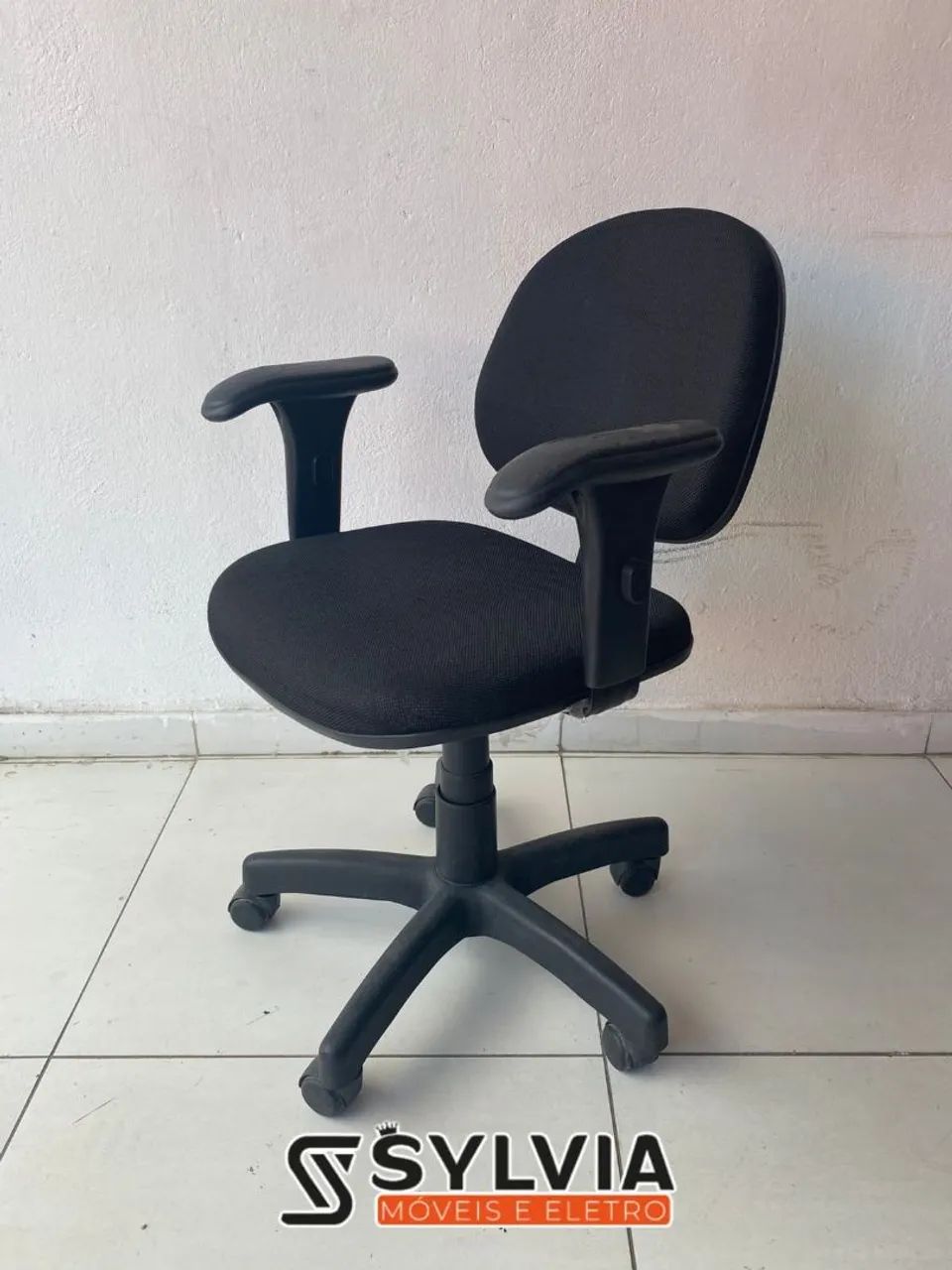 Cadeira acolchoada  - Foto 2