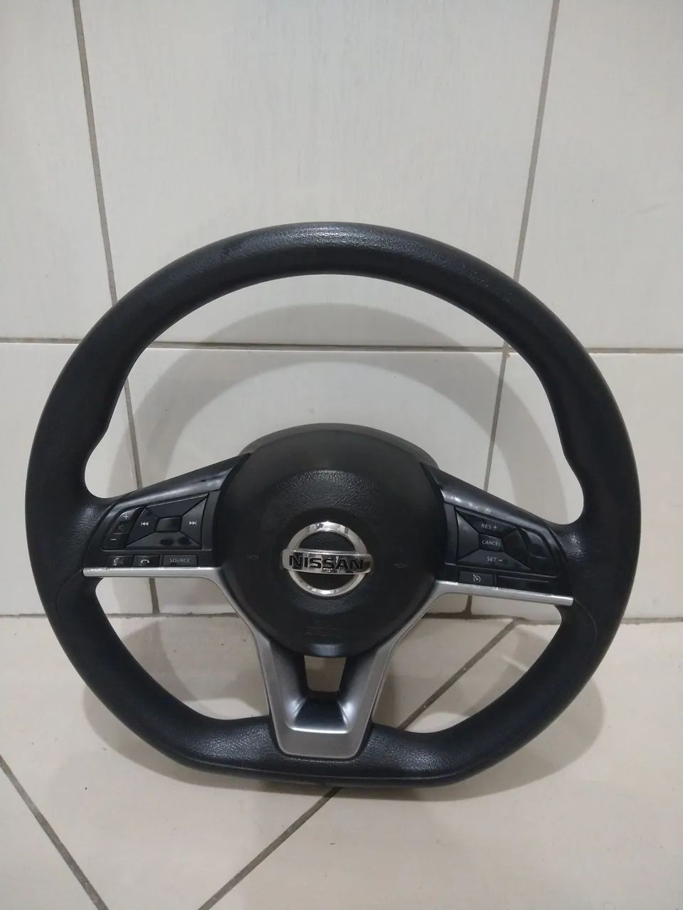 Volante Nissan original