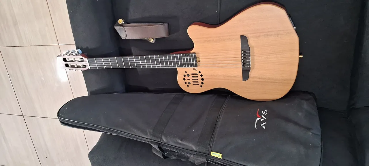 Violão Elétrico