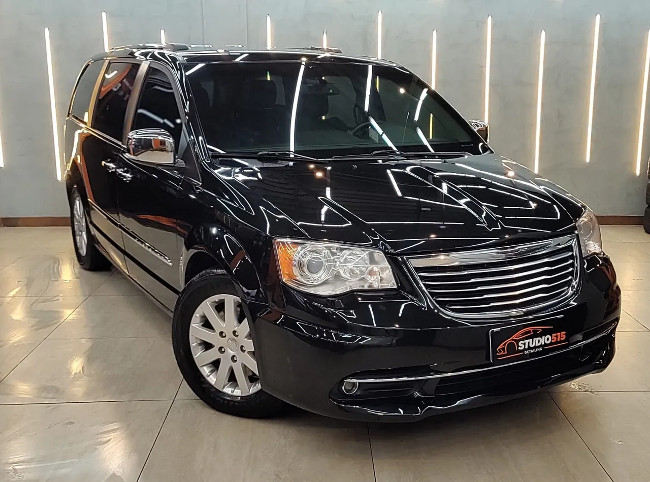 Chrysler Town e Country Limited 3.6 V6 2015 *Blindado*