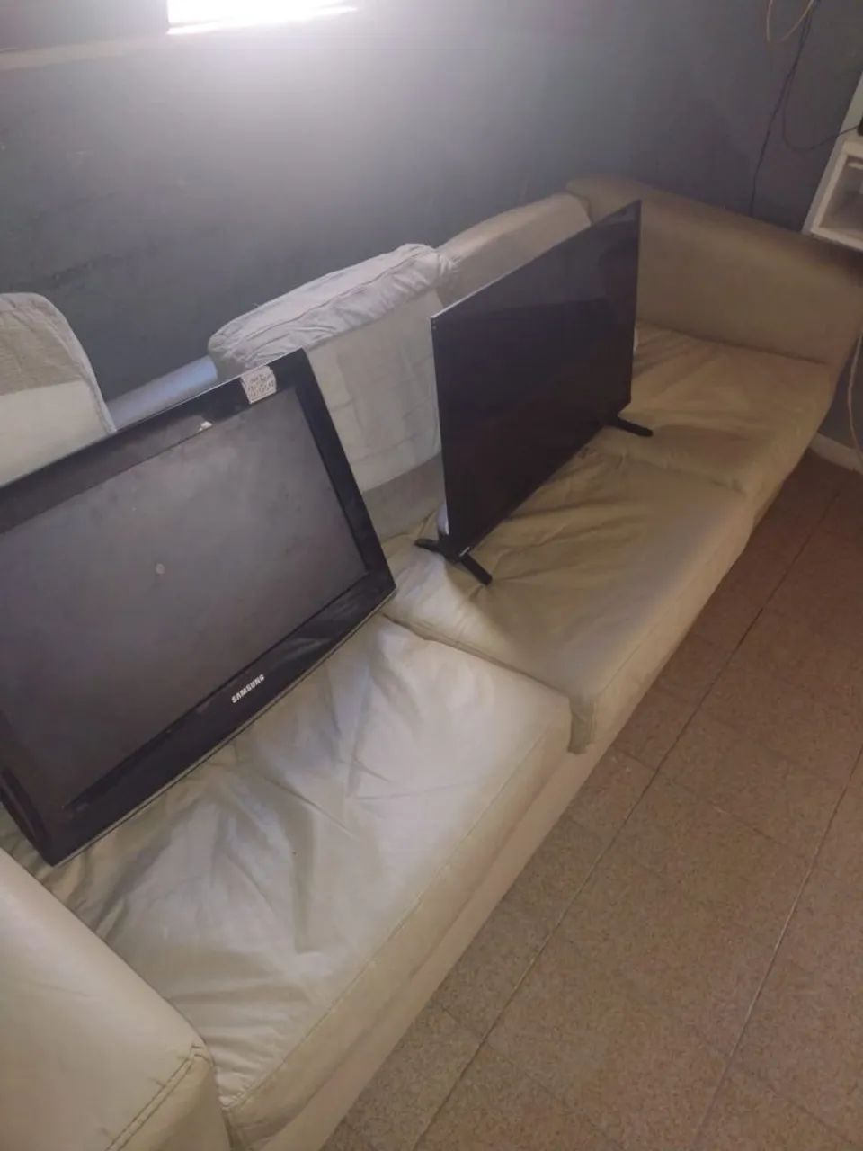 TVs Samsung e Toshiba defeito  - Foto 2