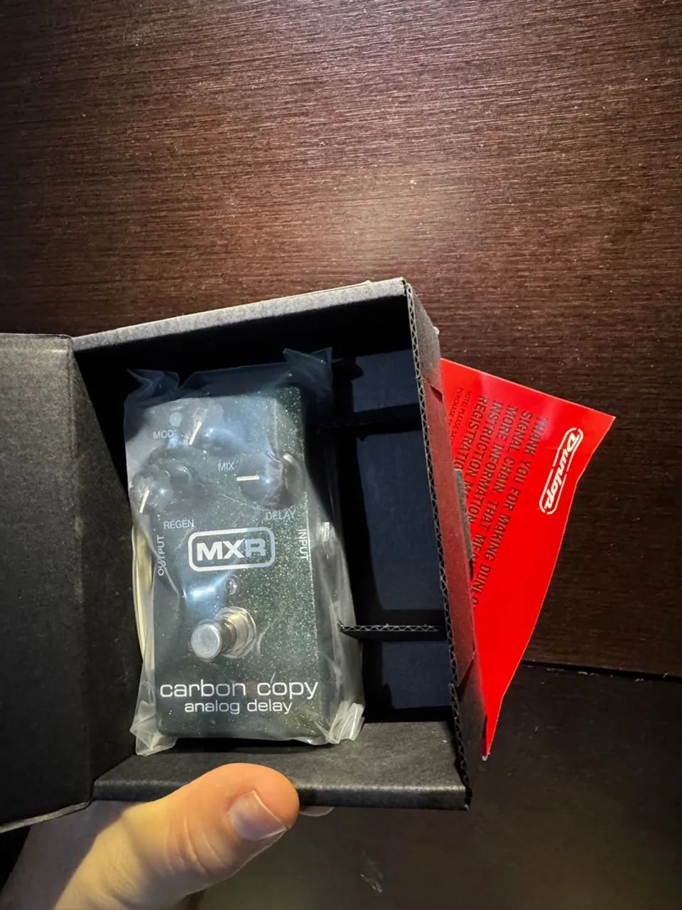 Pedal de Delay MXR Carbon Copy zero na caixa 