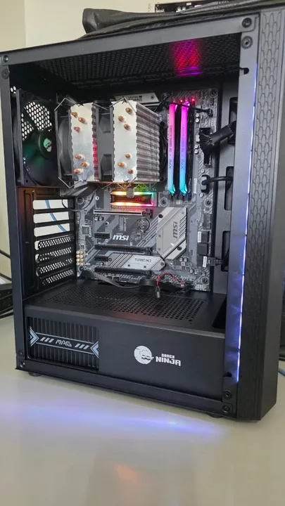 ** OPORTUNIDADE ** PC COM PEÇAS DE QUALIDADE, EXCELENTE PC PARA ESTUDOS, TRABALHO