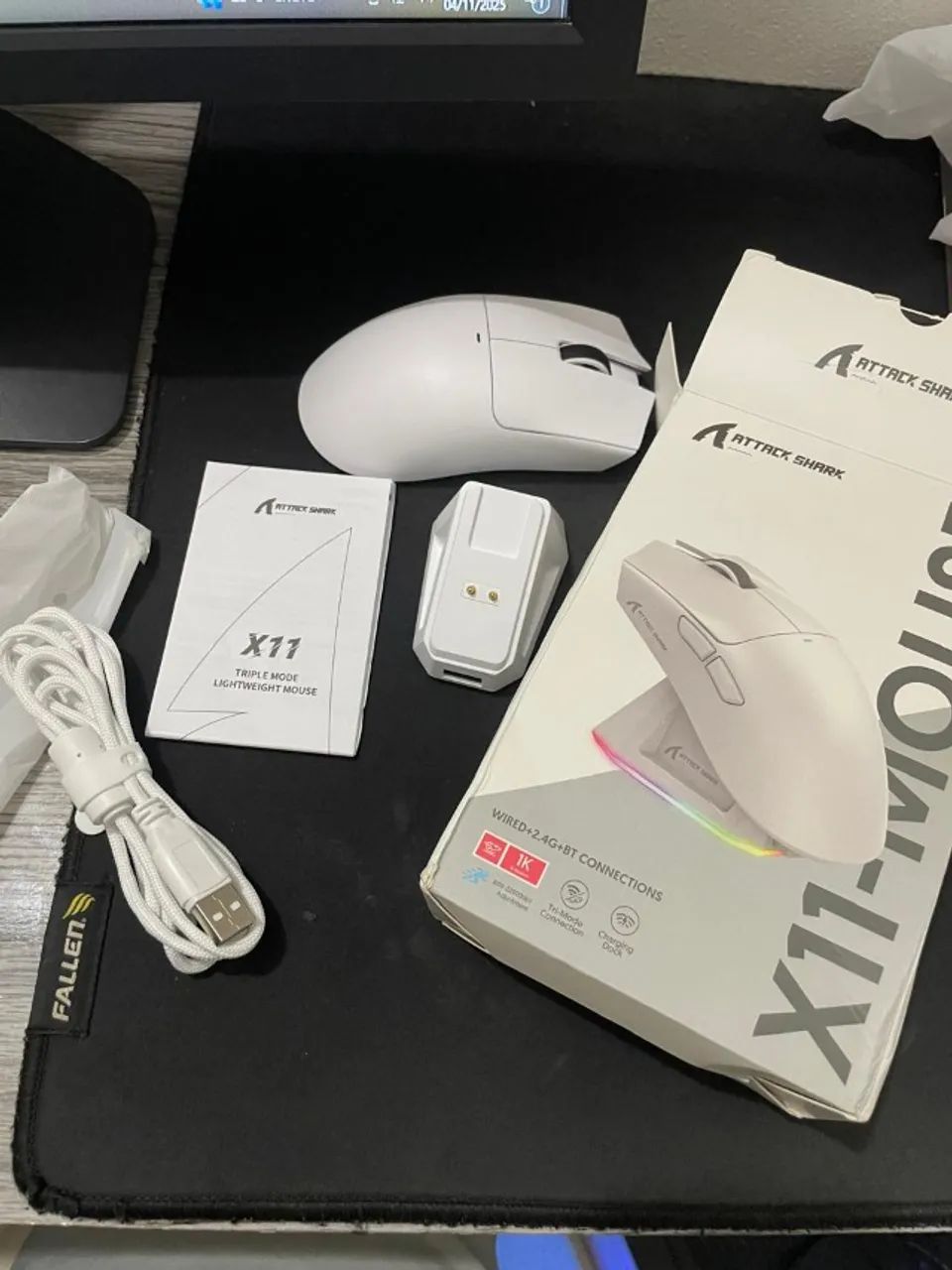 mouse attack shark64307867289857122