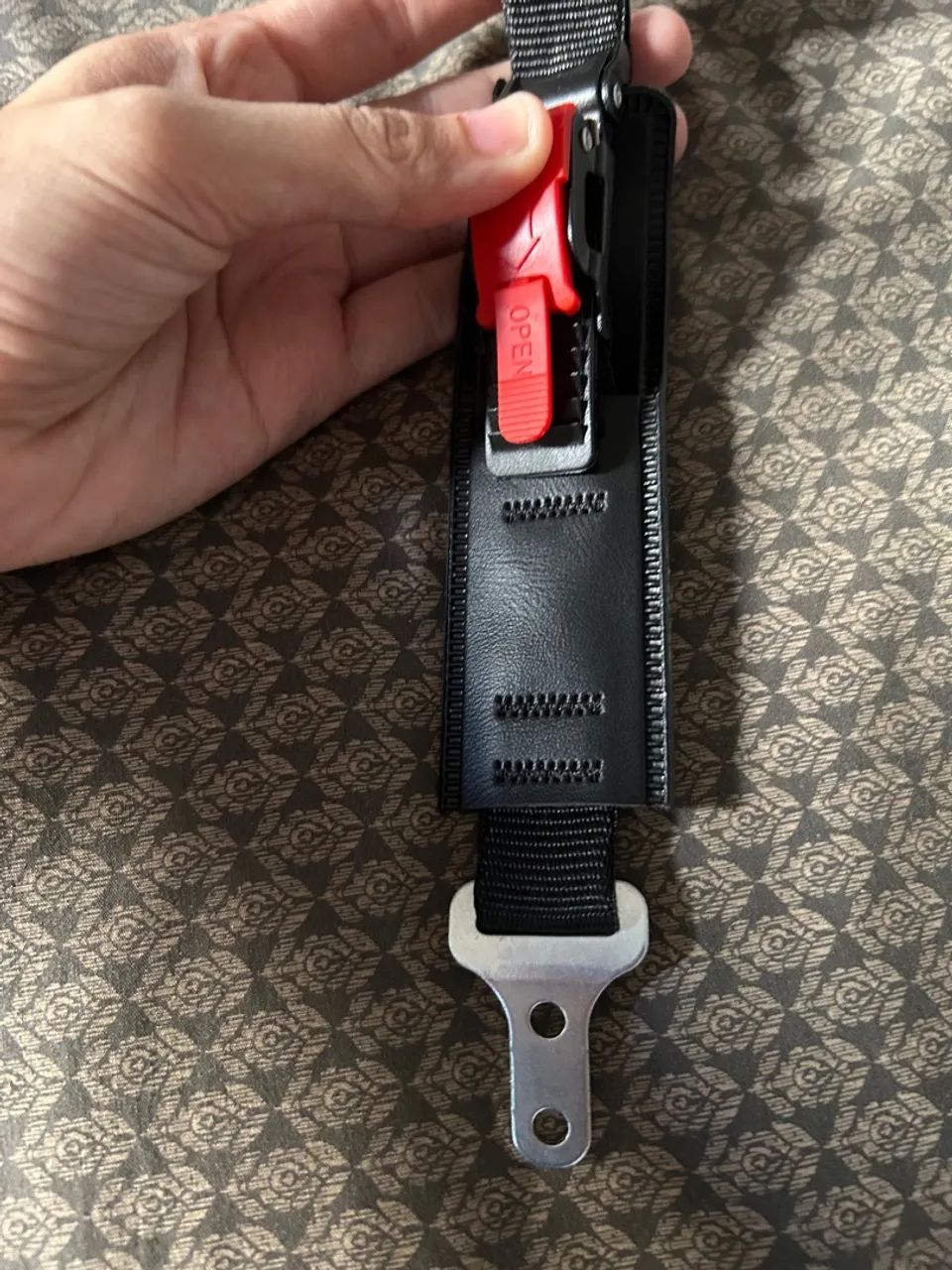 Cinta jugular micrometrica para capacete universal - Foto 5
