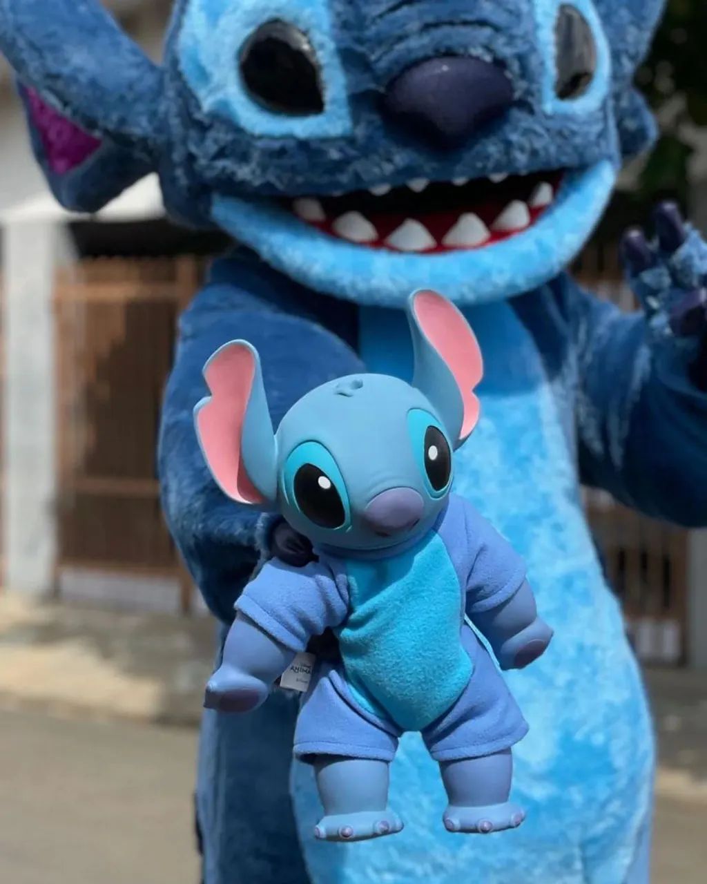 Stitch personagens vivos - Foto 2