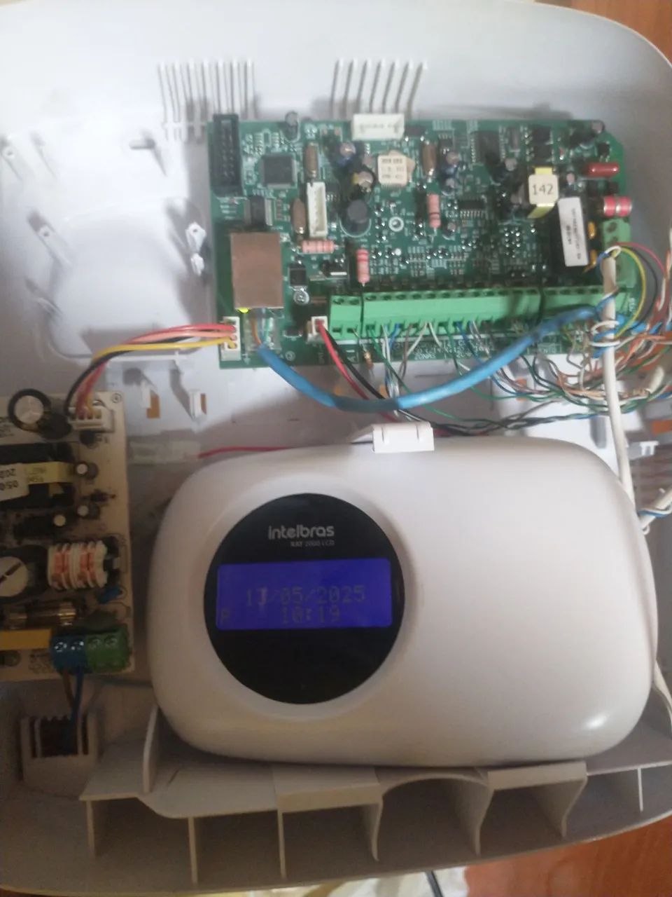 central de alarme Intelbras amt 2018E 350 reais  - Foto 2
