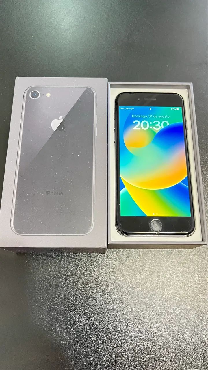 iPhone 8 Semi novo