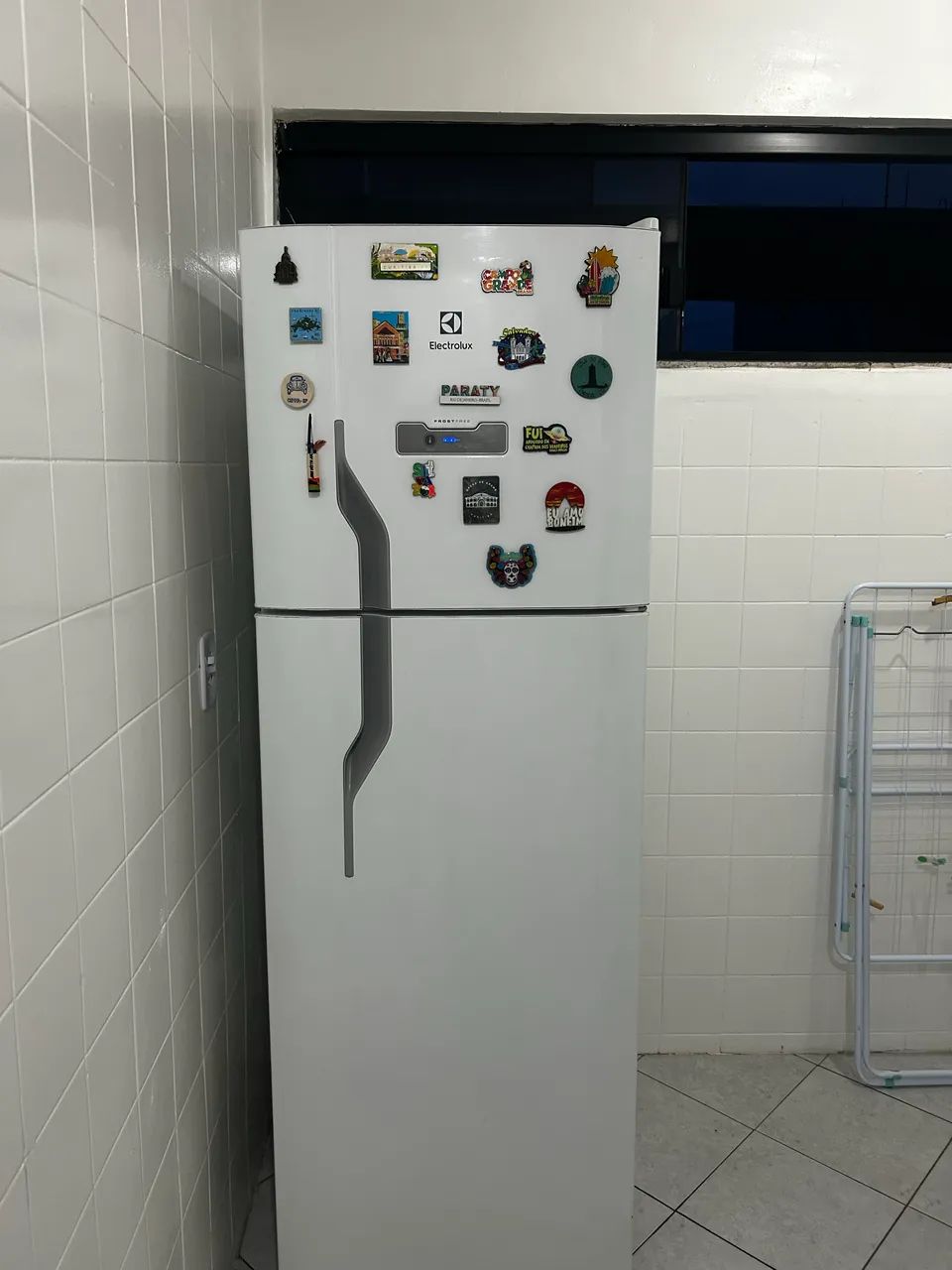 Geladeira frost free 371L