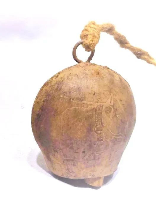 Antigo Sino Carvoeiro feito em Latão de cabra/gado badalo longo de madeira *Descrição - Foto 4