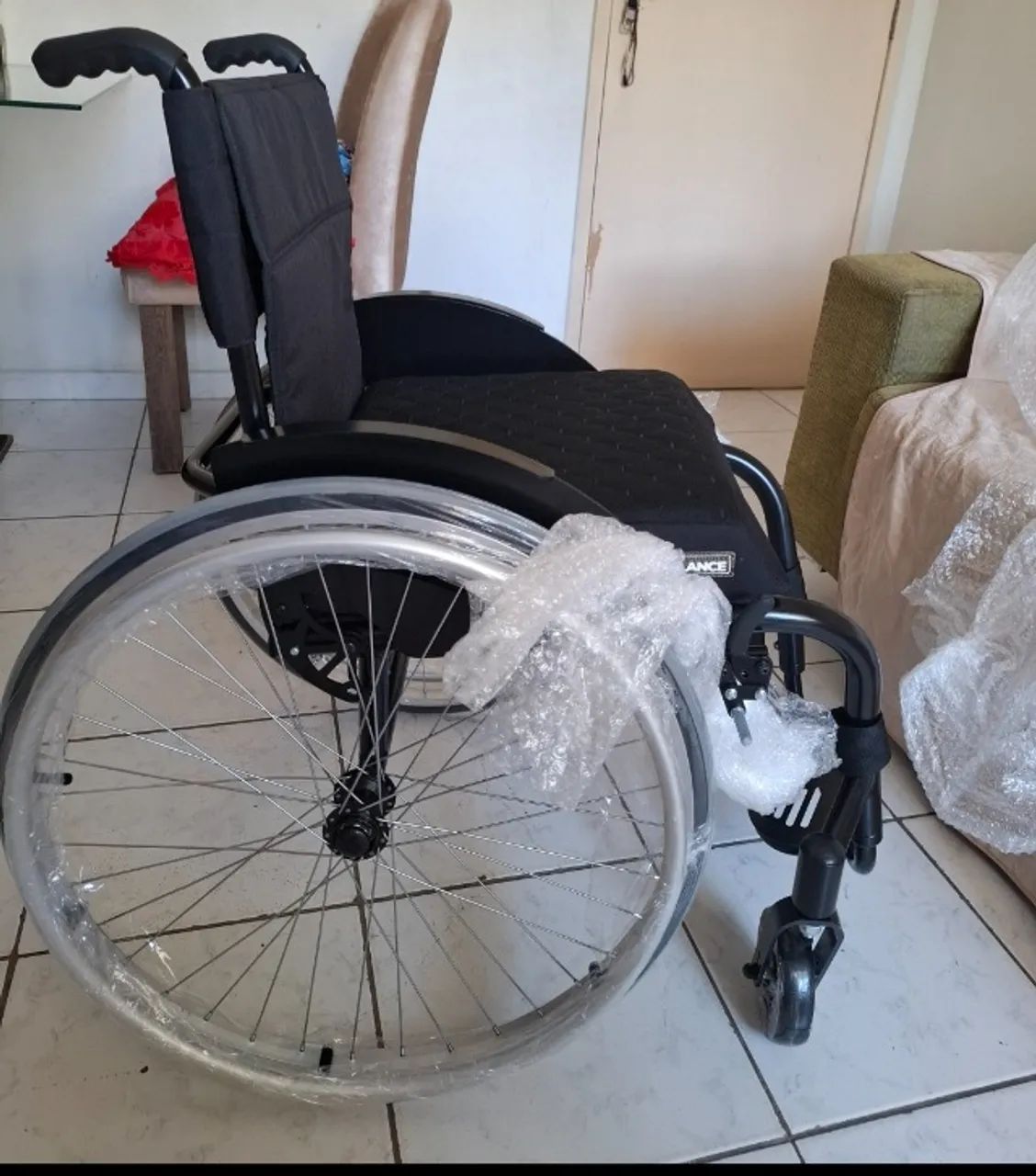 Cadeira de rodas 64673481180802121