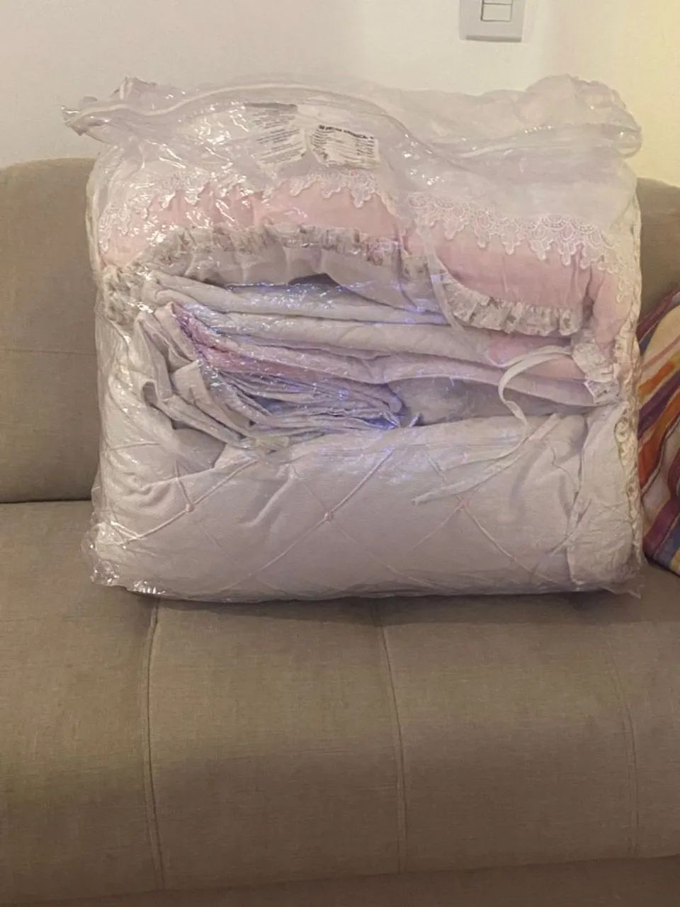 Kit berço menina branco e rosa - Foto 3