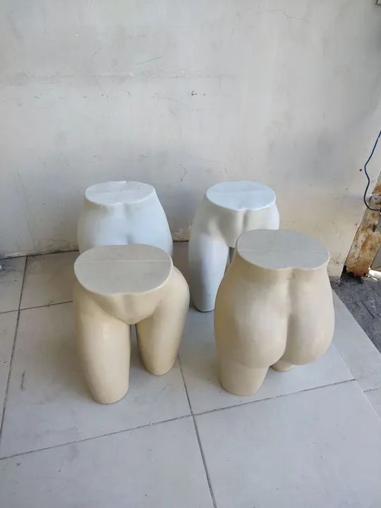 Manequins de corpo feminino para loja de roupas