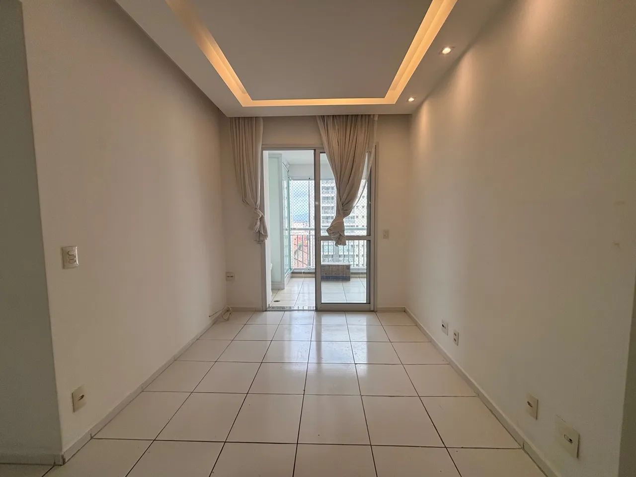 Aluga-se apartamento de 2 dormitórios c/ lazer completo  - Foto 3