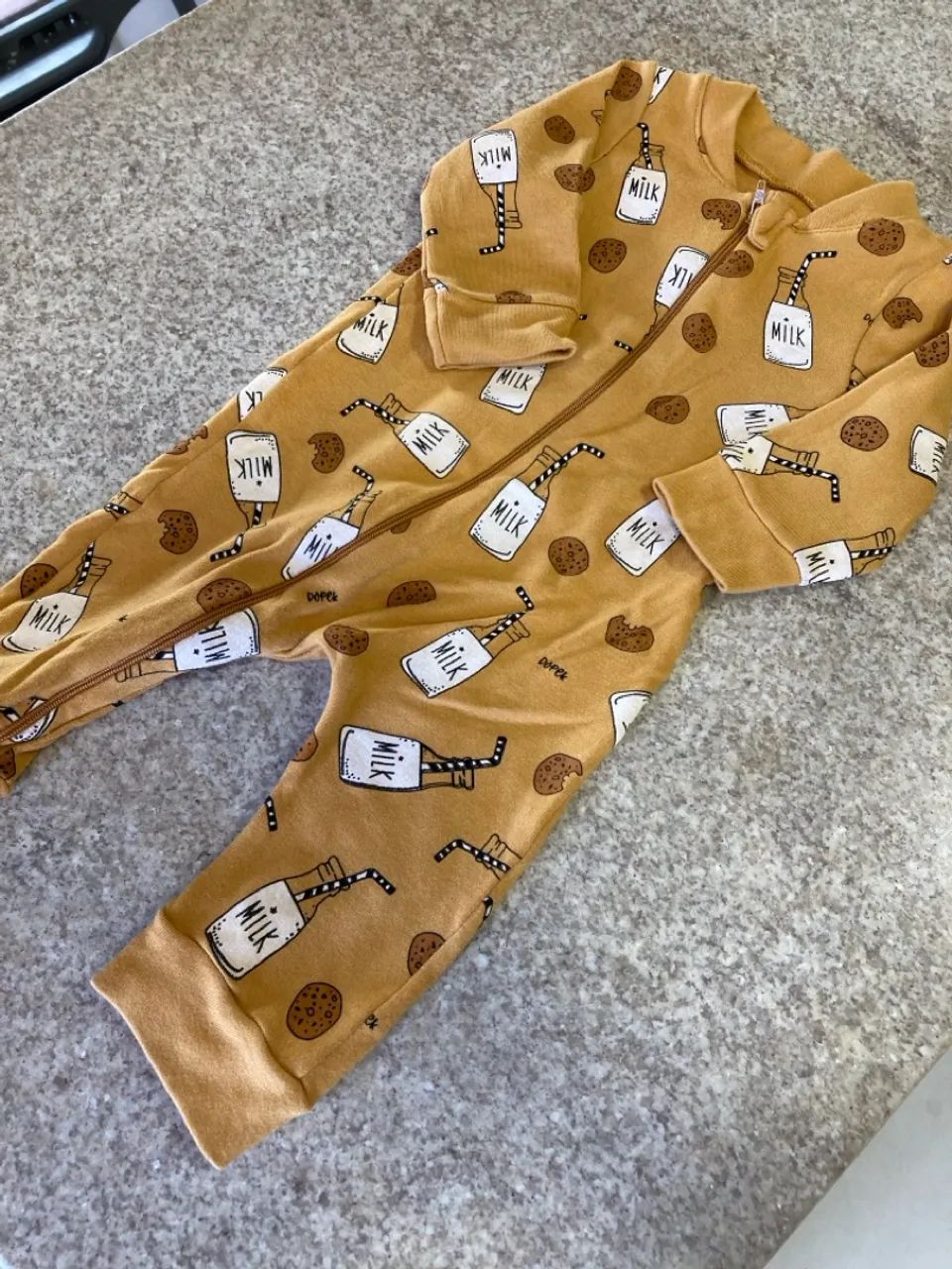 Macacão Infantil Estampado de Leite e Cookies - Foto 4