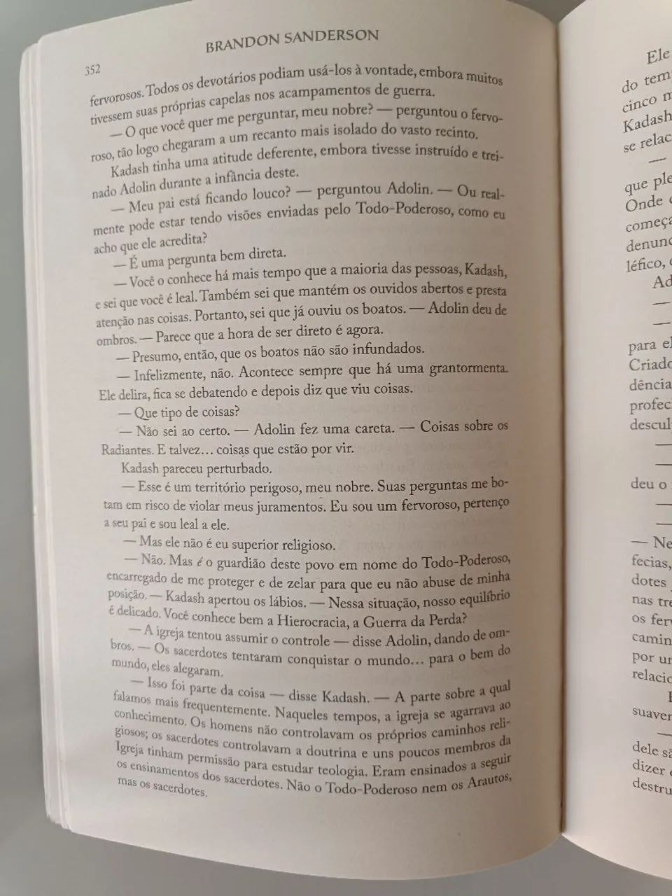 O Caminho dos Reis - Brandon Sanderson - Foto 3