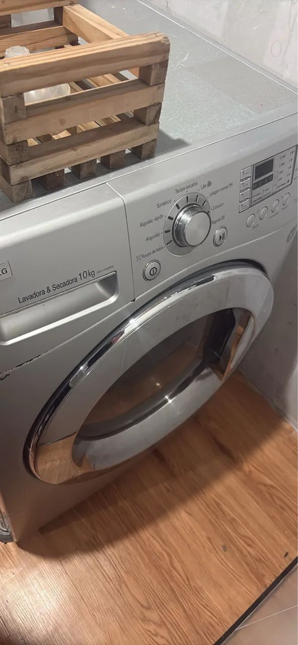 Lava e seca LG 10 KG - Foto 4