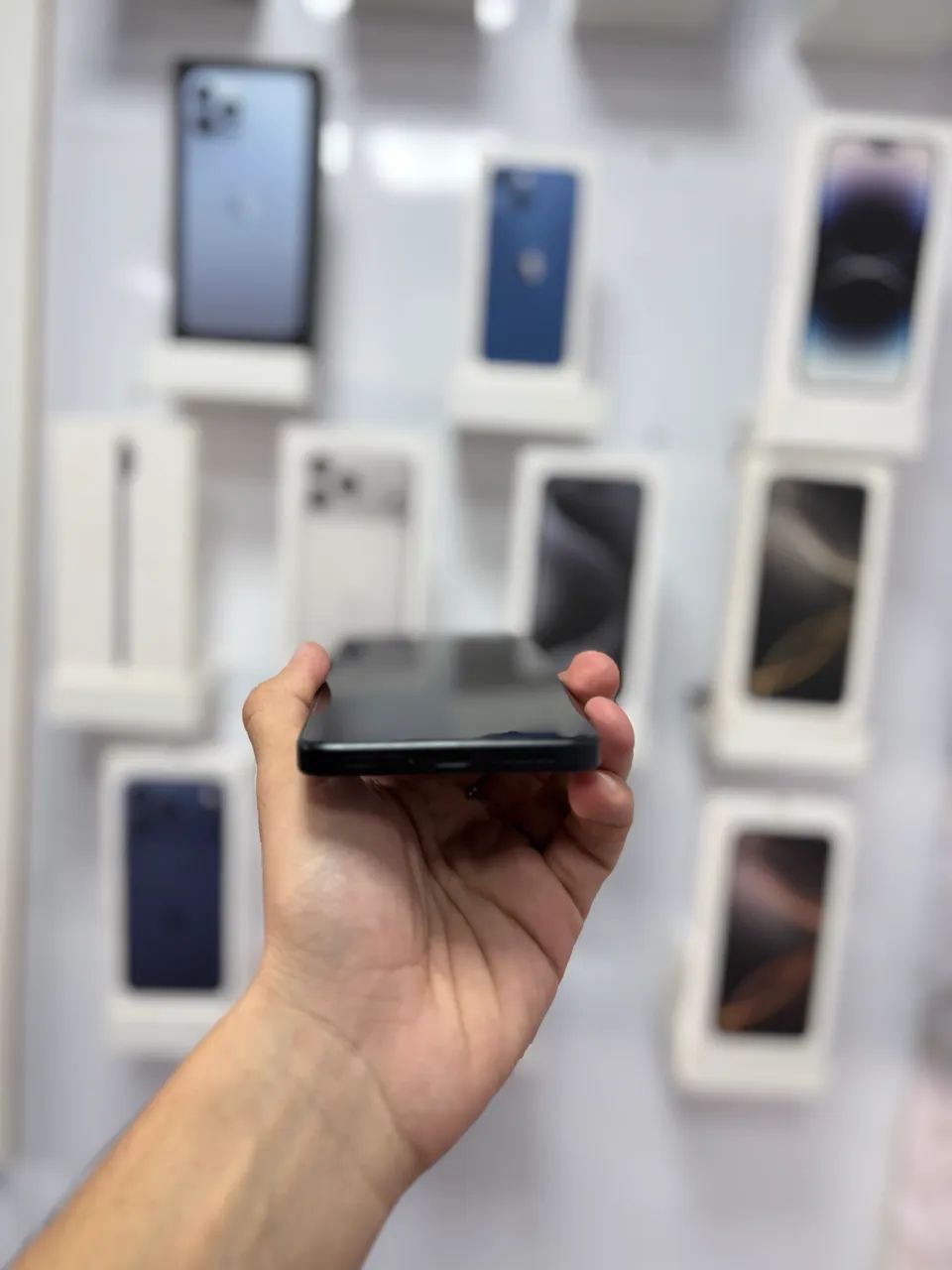 POCO X7 PRO - 256GB / 12 RAM ( PRETO )  - Foto 4