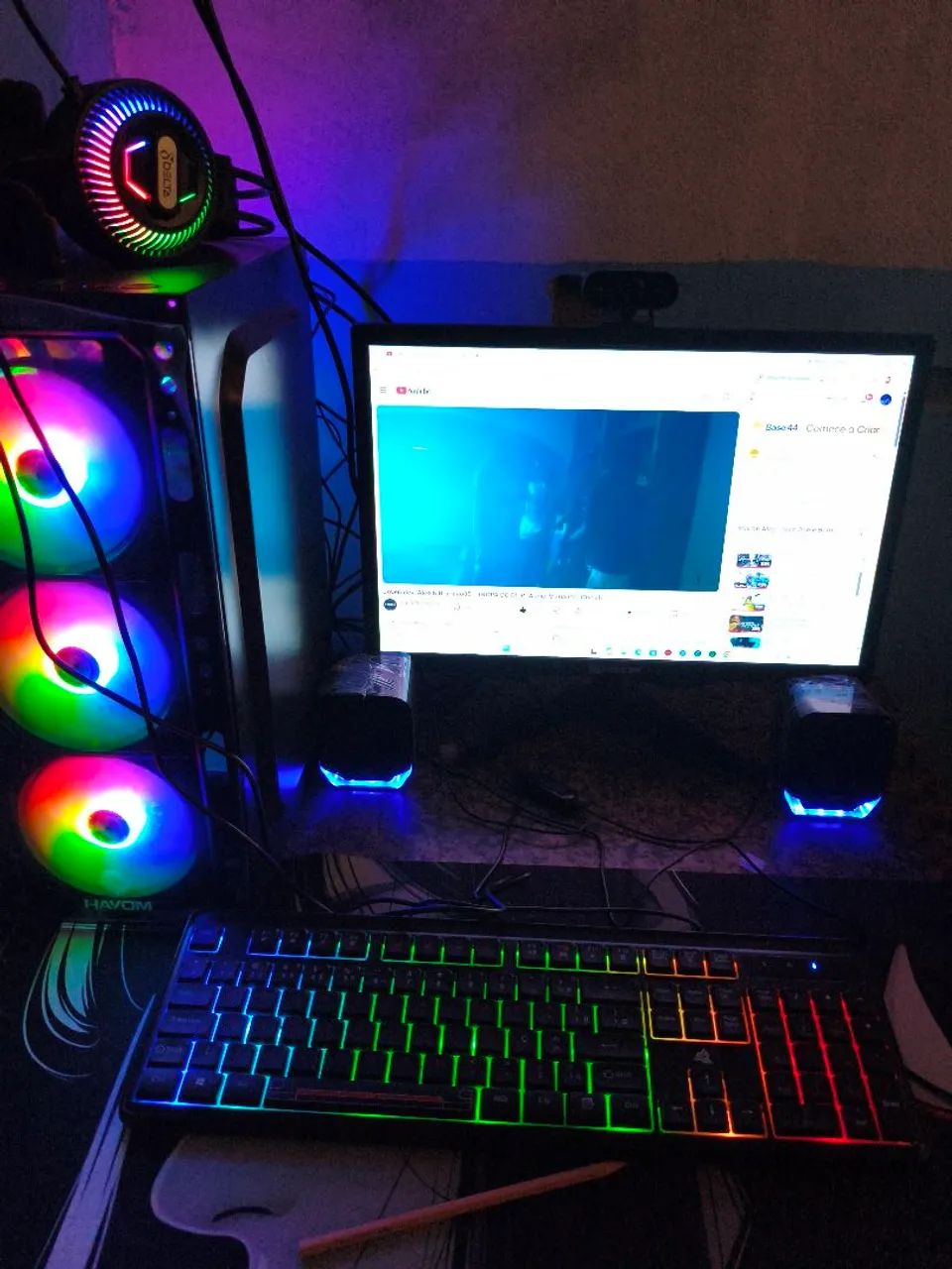 Pc gamer completo 512gm, com 16gb SSD monitor 19 polegadas 12htz, headset gamer , câmera 