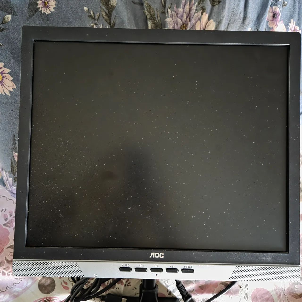 Monitor AOC 17 LCD VGA - Foto 3