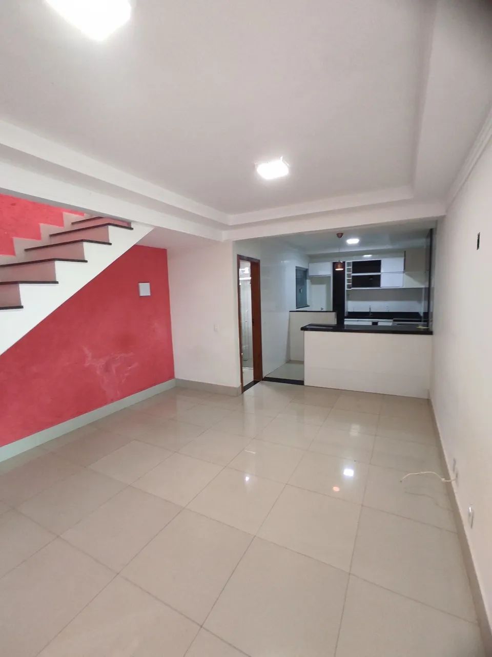 Apartamento duplex com 2 quartos qsc 19 chac 25 PERMUTO em carros - Foto 4