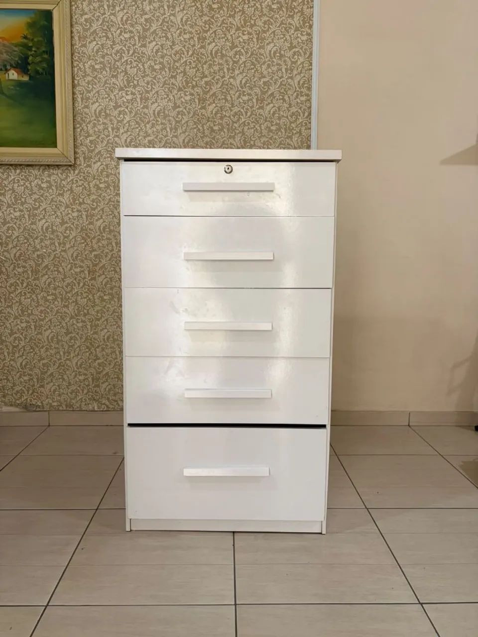 Cômoda Branca - Excelente Estado.