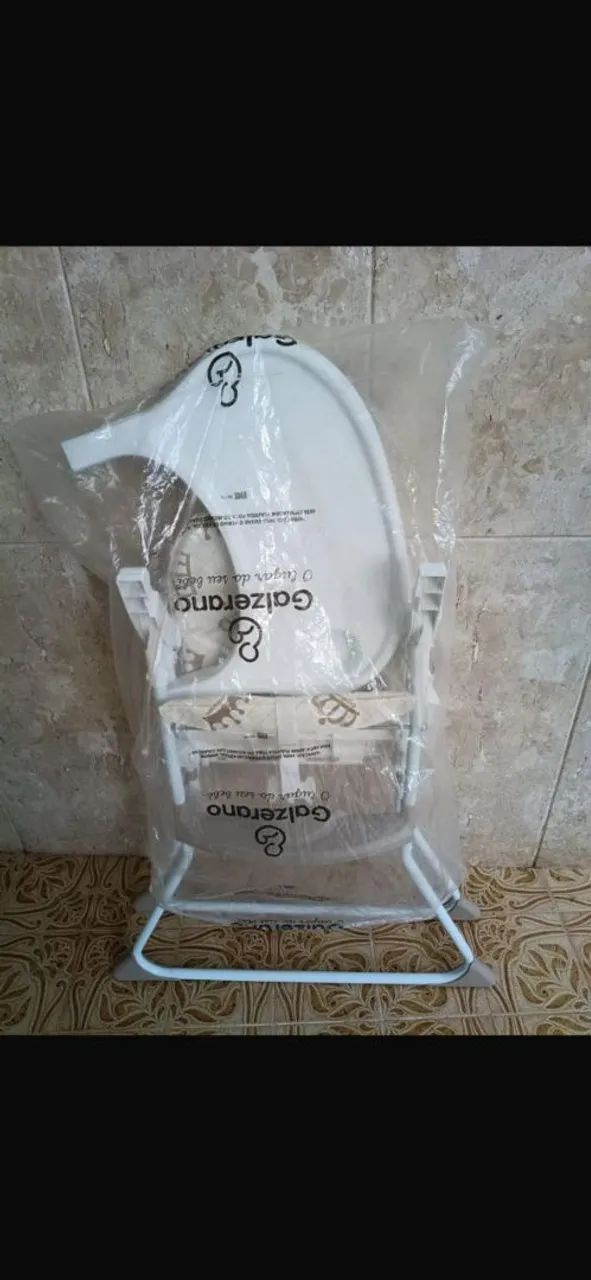 Cadeira alta de alimentação Galzerano - NUNCA USADA - Foto 3