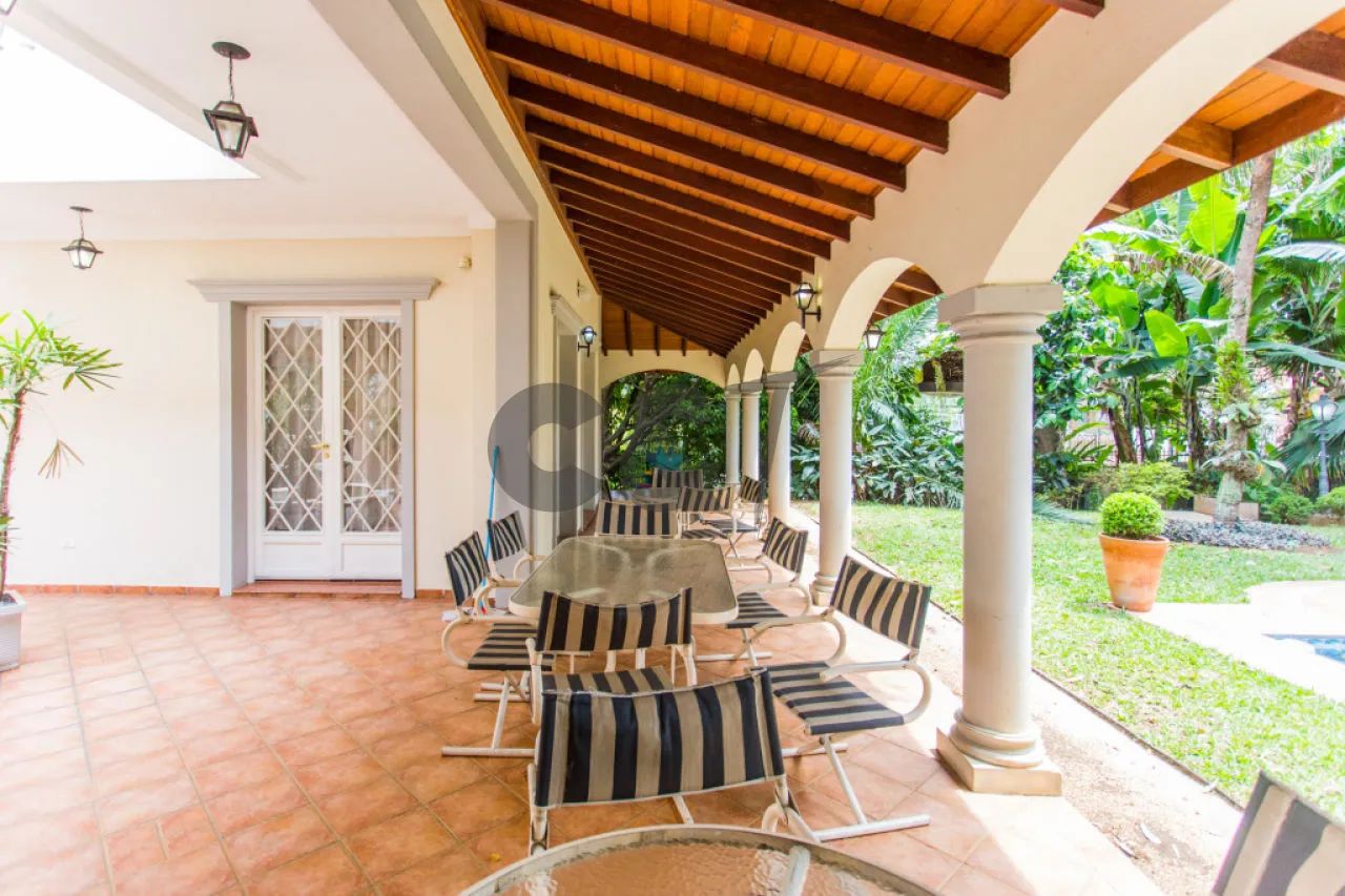 Casa de Condomínio - 4 Dormitórios à Venda ou para Alugar no Alto da Boa Vista - São Paulo