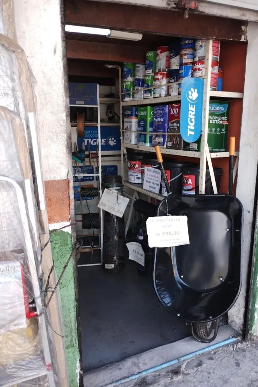 Loja comercial em pleno funcionamento - Bazar de Ferragens, Tintas e Ferramentas - Foto 2