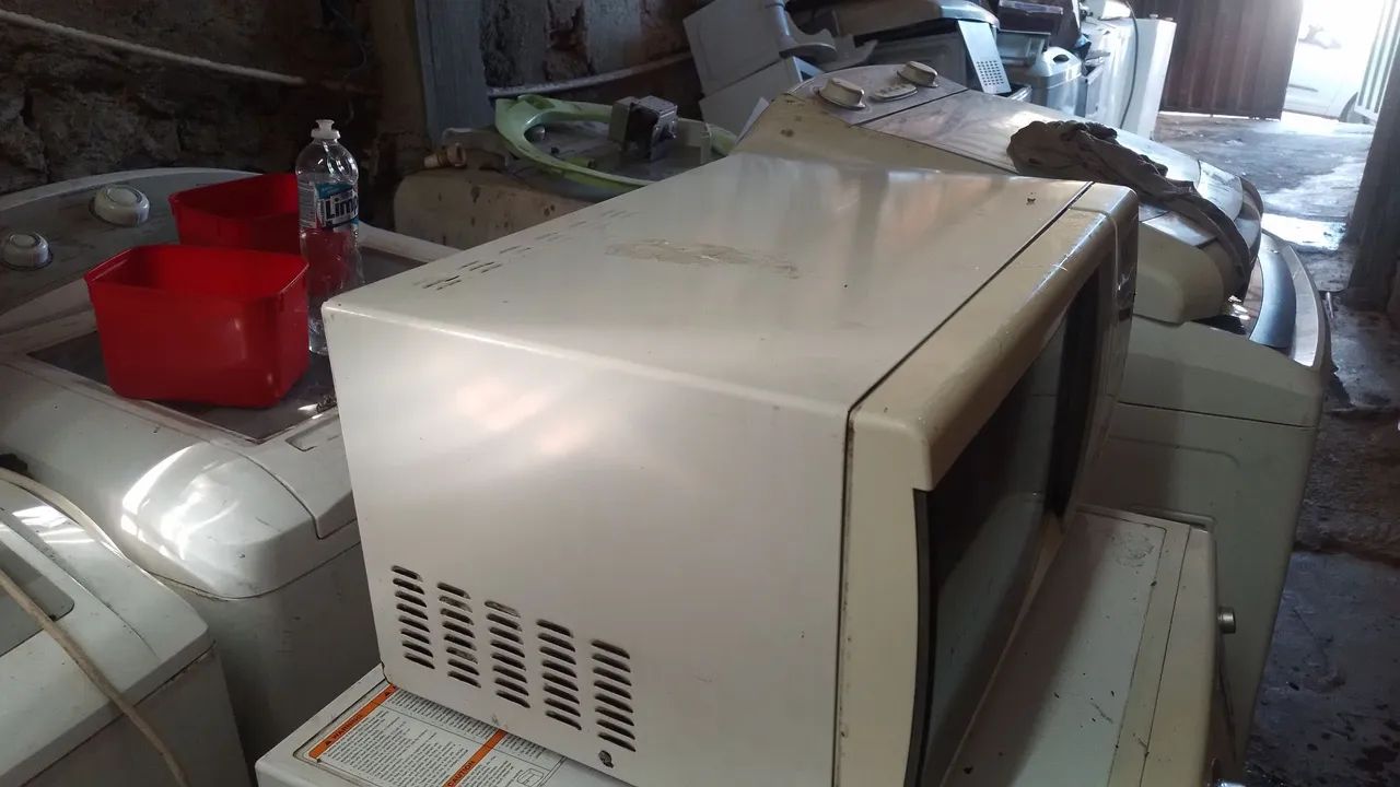 Micro-ondas brastemp 30 litros - Foto 2