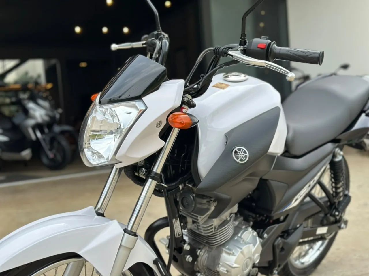 Yamaha Ybr 150 factor e 2016 - Foto 3