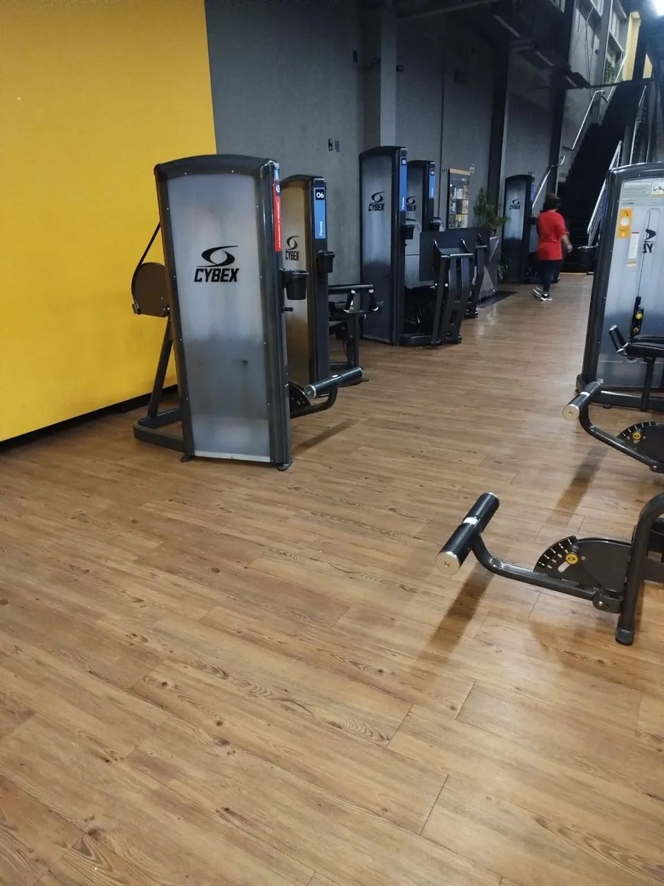 Equipamentos de academia Cybex seminovos  - Foto 5