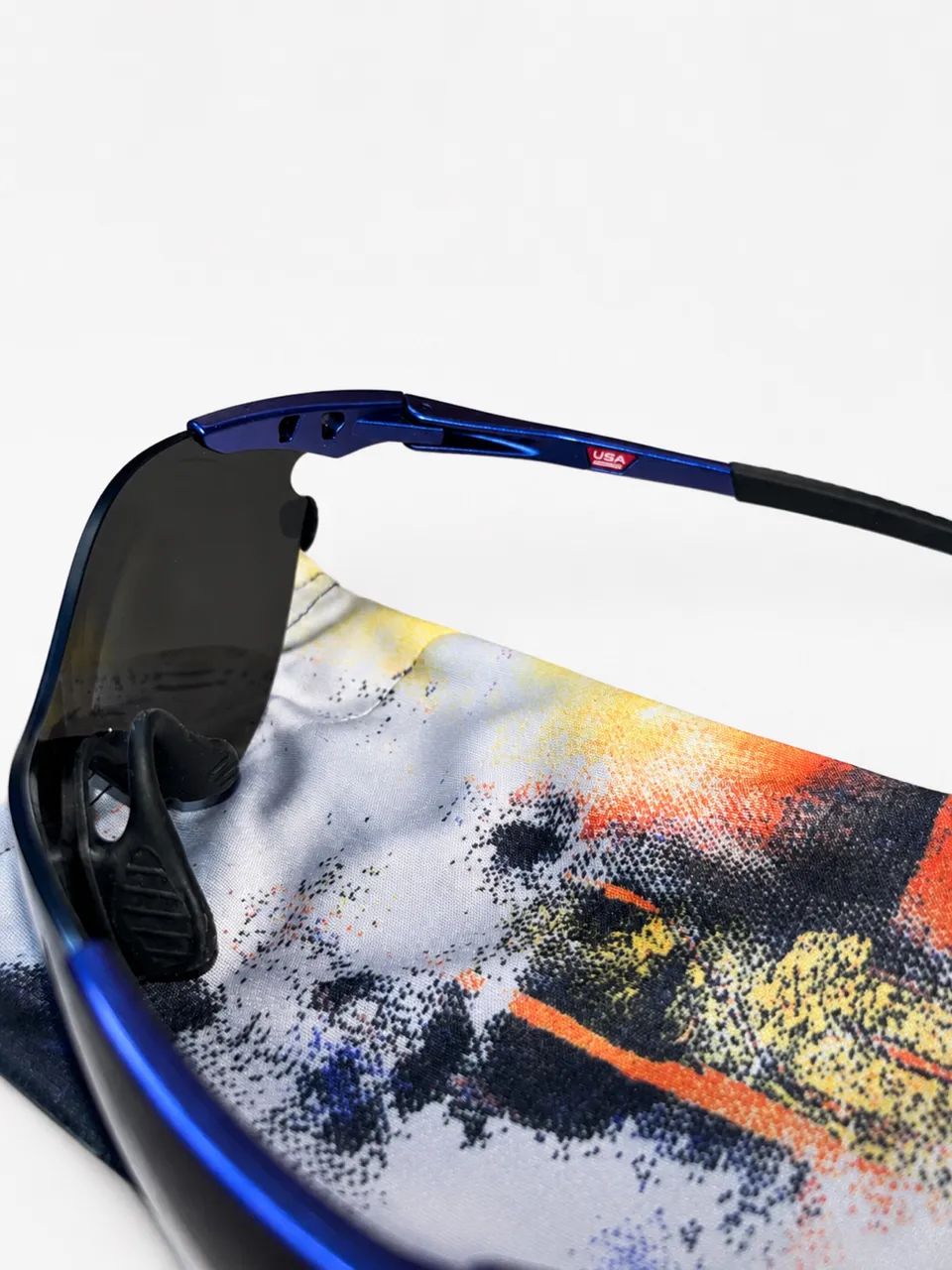 Óculos Subzero Oakley x Brain Dead