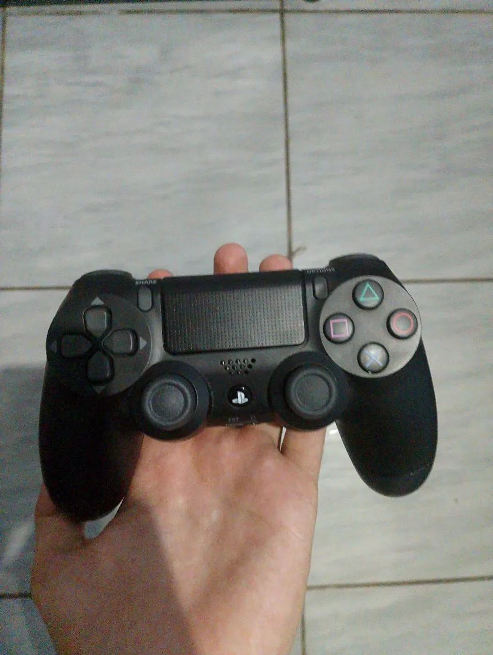 PS4 Usado em Ótimo Estado - Funcionando Perfeitamente - Foto 3