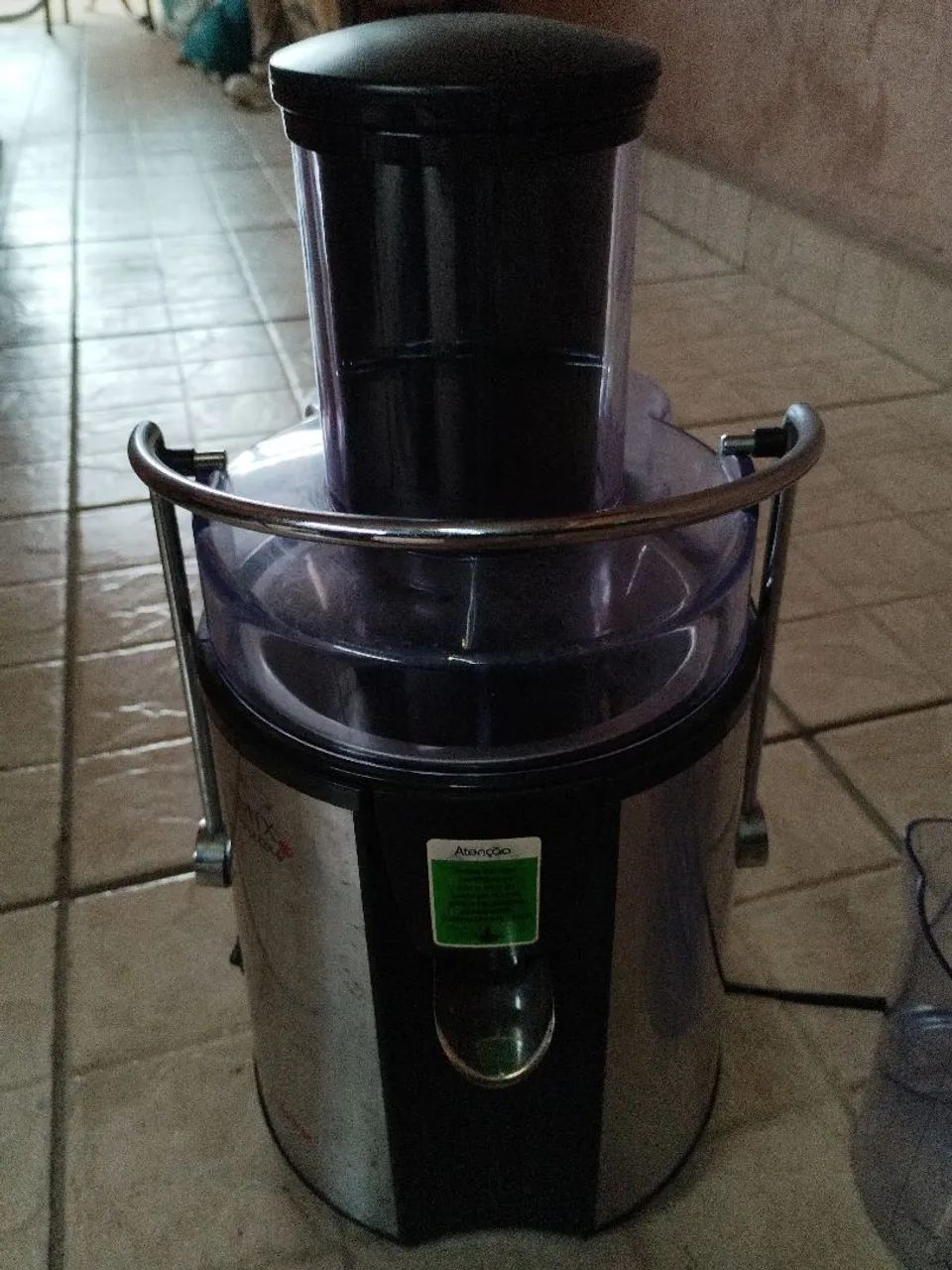 Espremedor de frutas muito bom. - Foto 5
