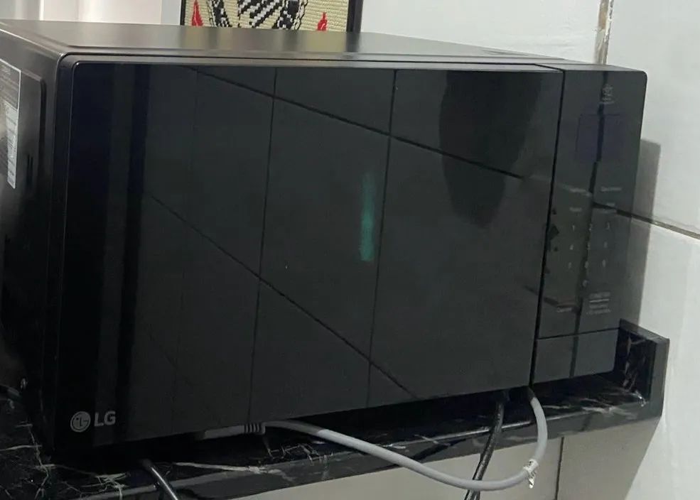 Vendo Microondas LG 30L