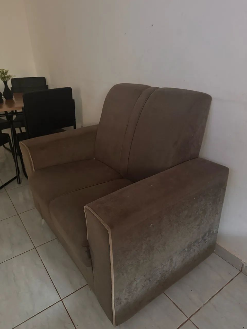 CONJUNTO DE SOFÁ CINZA (2 e 3 lugares)