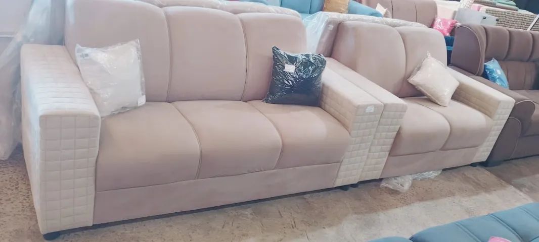 Sofa 2 e 3 Lugares Novo