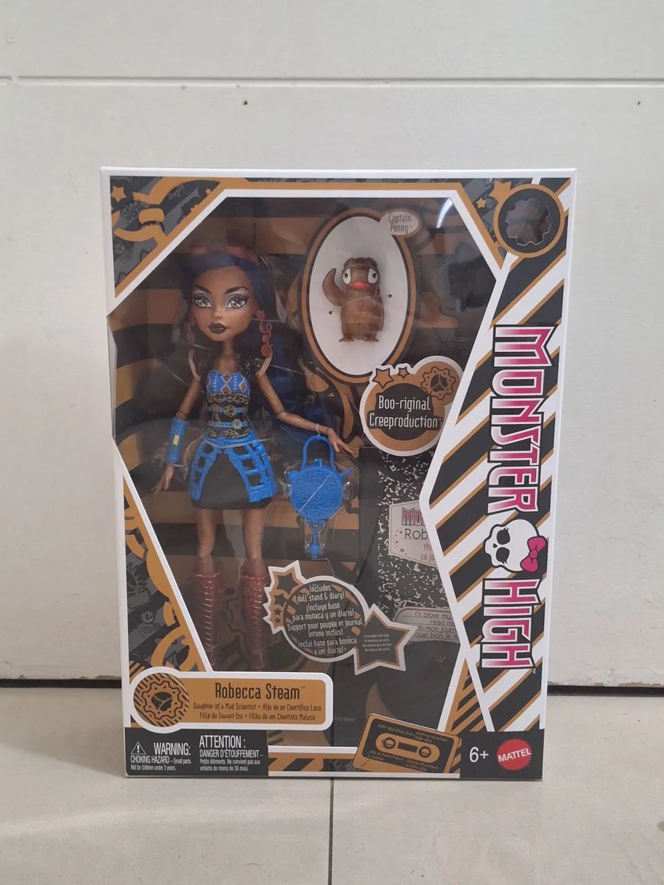 Boneca Robecca Básica Creeproduction Monster High