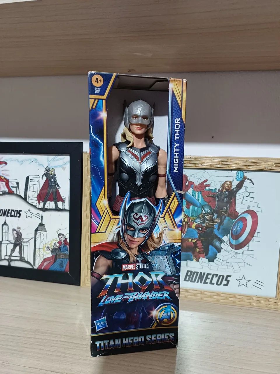Poderosa thor 30 cm original marca Hasbro 