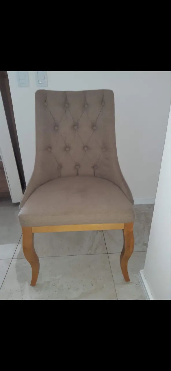 Vendo cadeiras para mesa de jantar