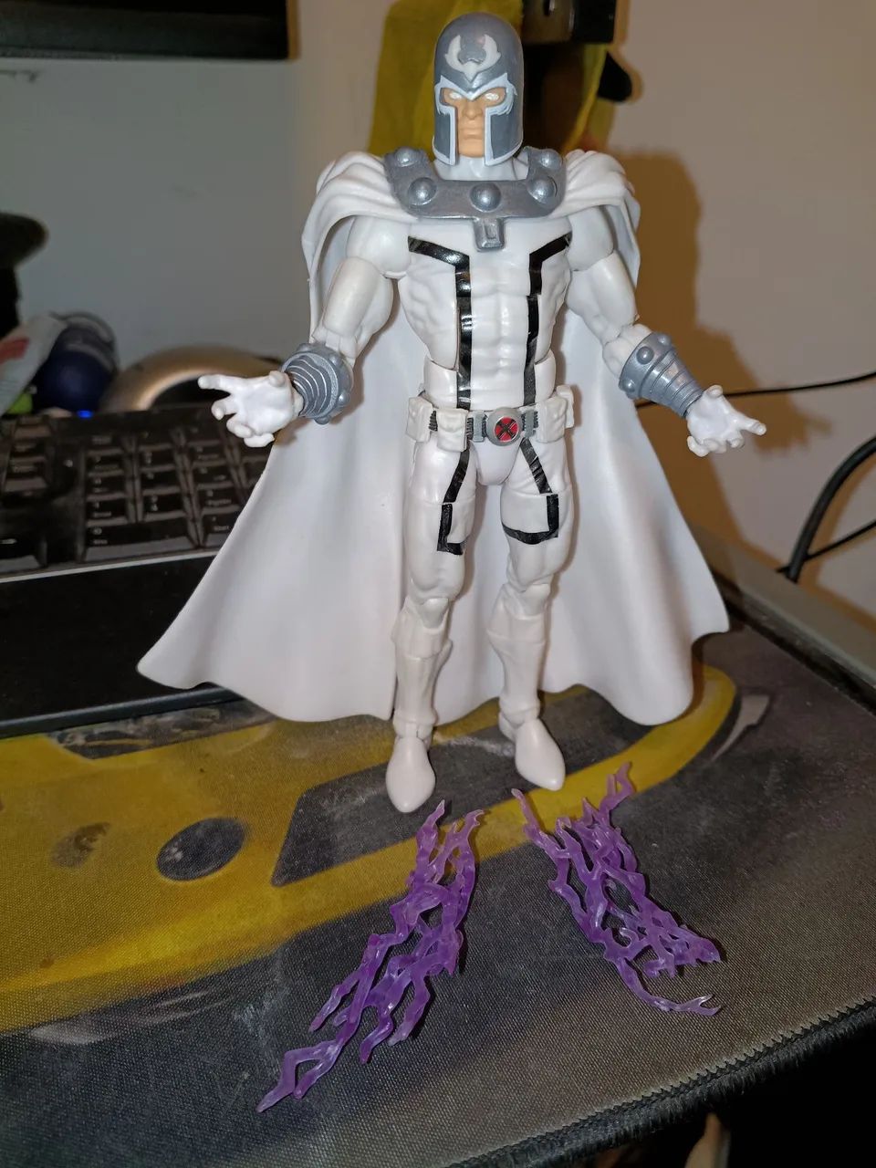 Magneto Marvel Legends  - Foto 5
