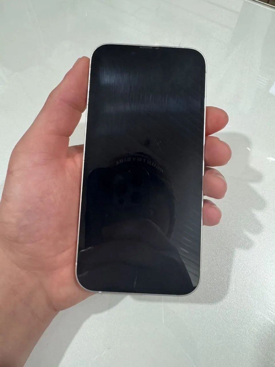 iPhone 13