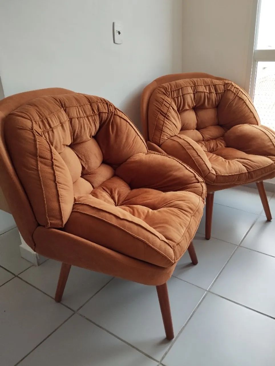2 Poltronas California terra cota.