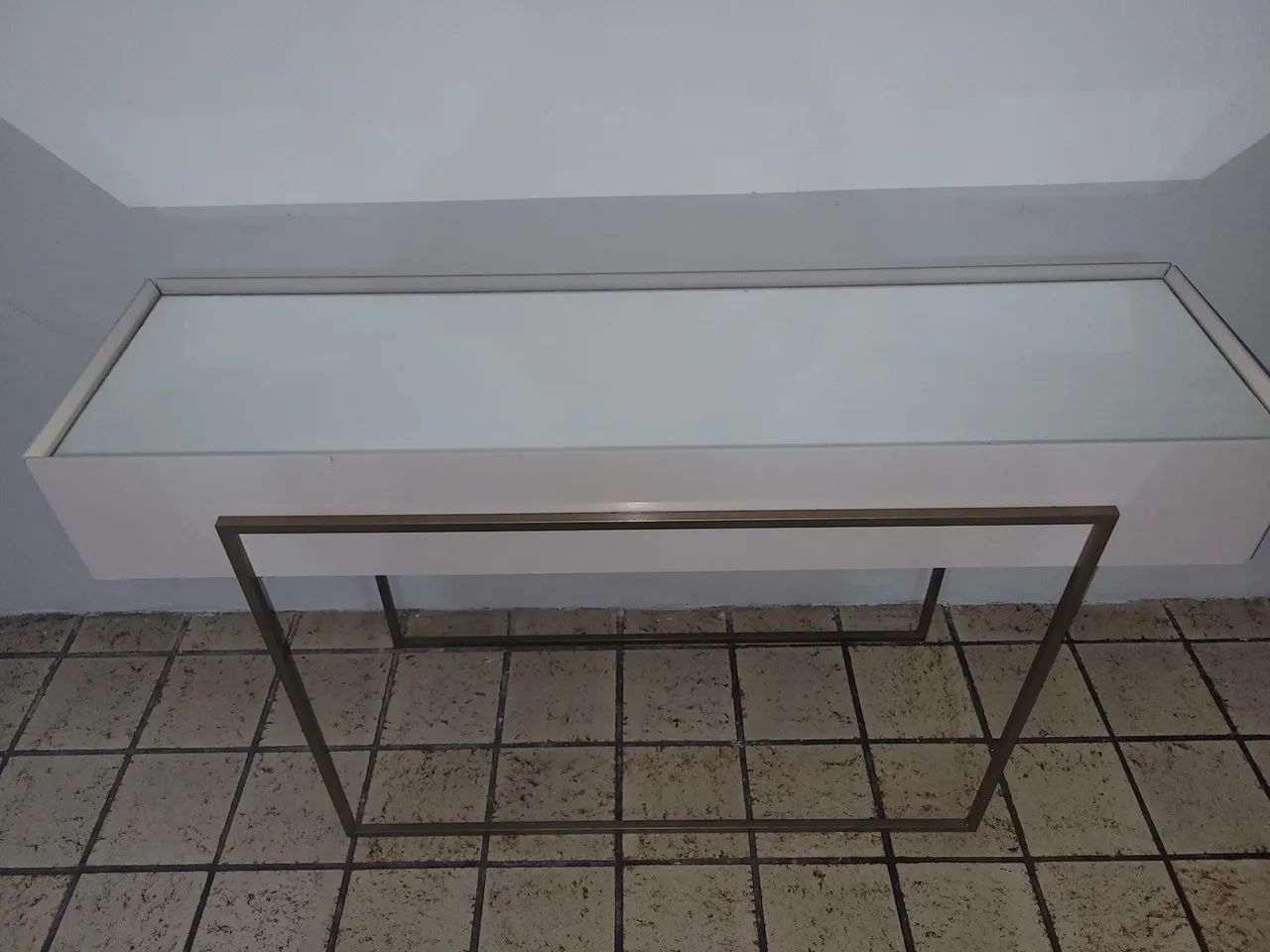 Conjunto Aparador e Mesa de Centro - Foto 3