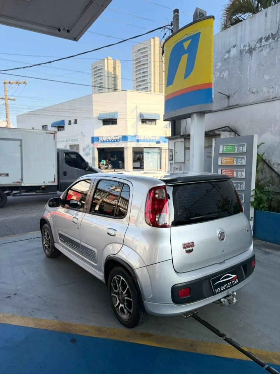 Fiat Uno Sporting 1.4 EVO Fire Flex 8V 4P 2013 - Foto 4