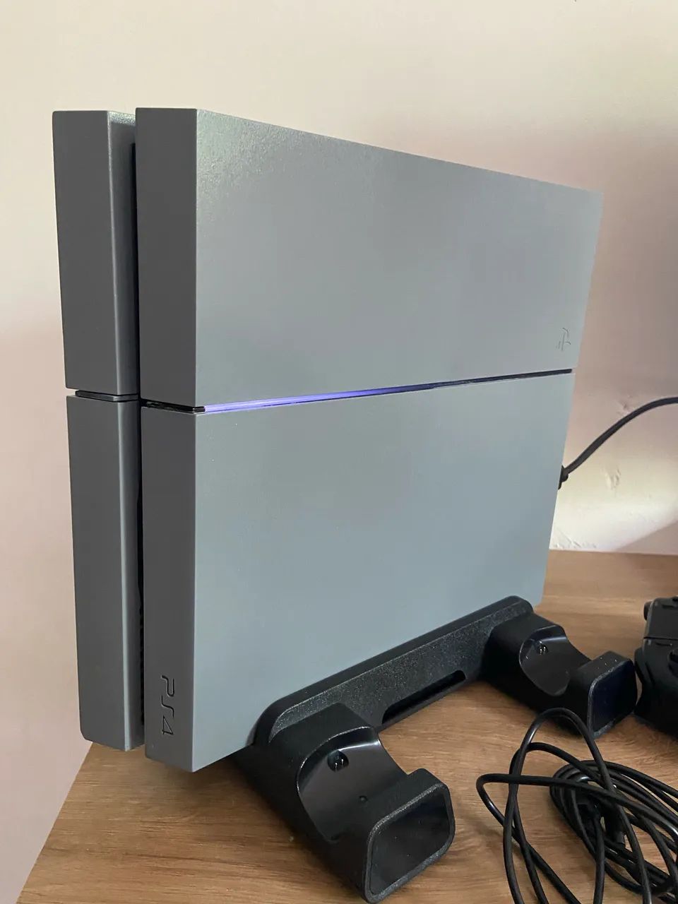 Ps4 + Monitor, controles e cabos - Foto 2